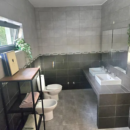 Forest House Oku Nave