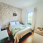 Forest House Oku Nave