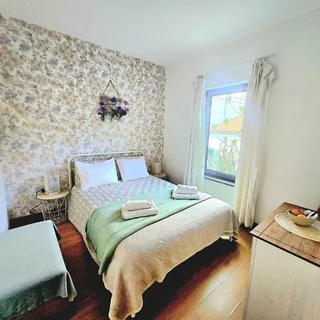 Forest House Oku Nave